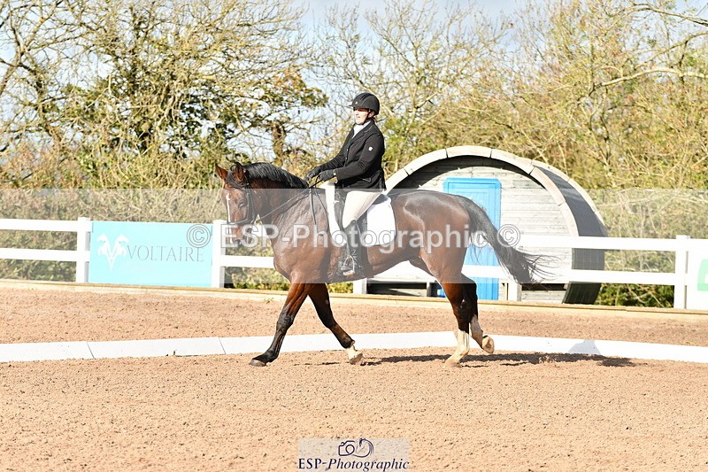 231105A-113549-00329 - UnAf Novice 27