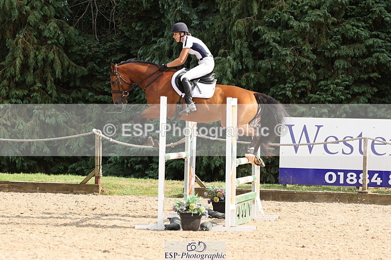 250703A-170928-06210 - Cls 10 1.05m Amateur Q and Open