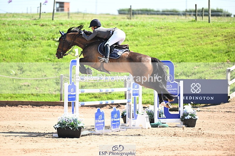 240718A-104553-04629 - Cls 1, 3 Star Small Tour 1.35m