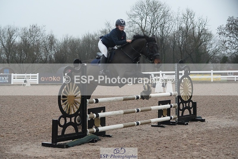 251207-093459-01463 - Cls 16 Blue Chip Winter Qualifier and 90cm