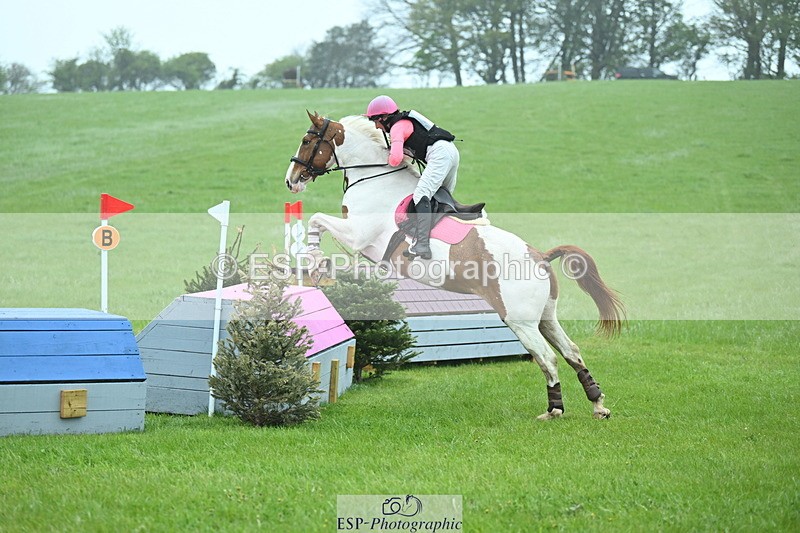 250418-101815-01131 - 075-Susan-Joy.Keeping-WARPAINT