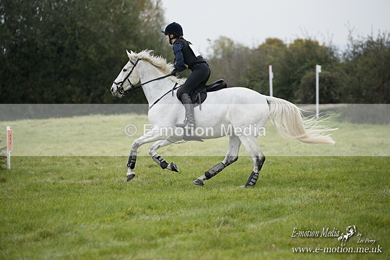 WWHT 181020 WWHT 181020 1615 - WWEC Open (1.00m)  18/10/20