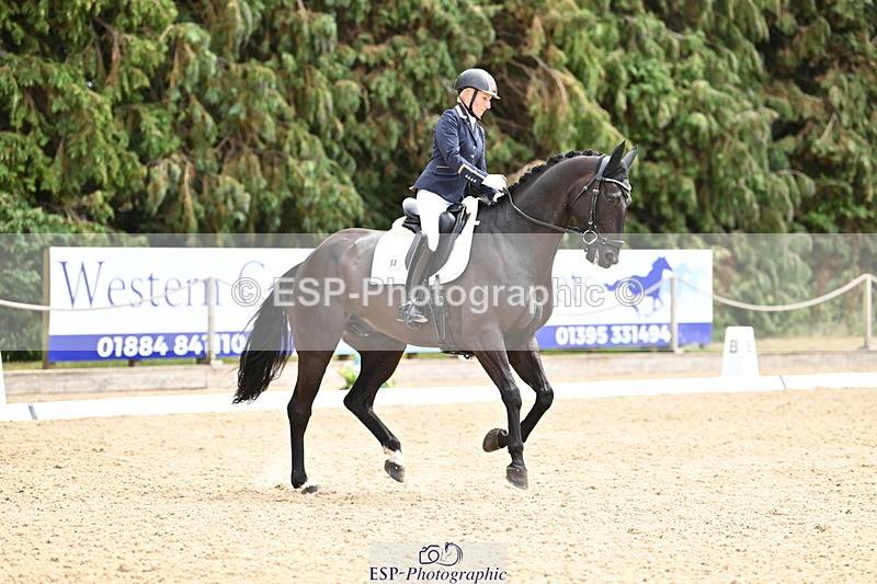 250808A-142017-00869 - 058-Alice.PeternellN.Bolero