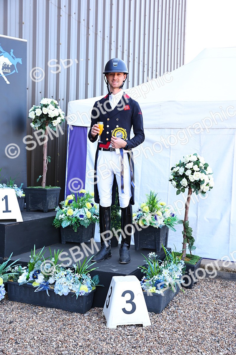 SBM_015174 - Presentations - 22-8-25