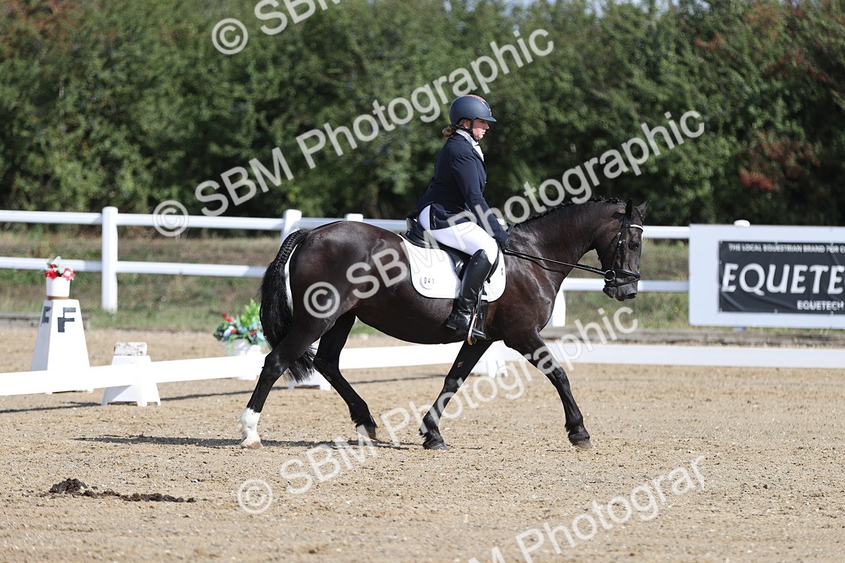 SBM_001262 - Class 2 - Intro 4 Champs - 9.44-10.38