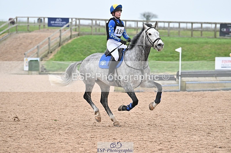 250118-135706-01370 - Cls 3A&B 90cm 13.20 to Coursewalk