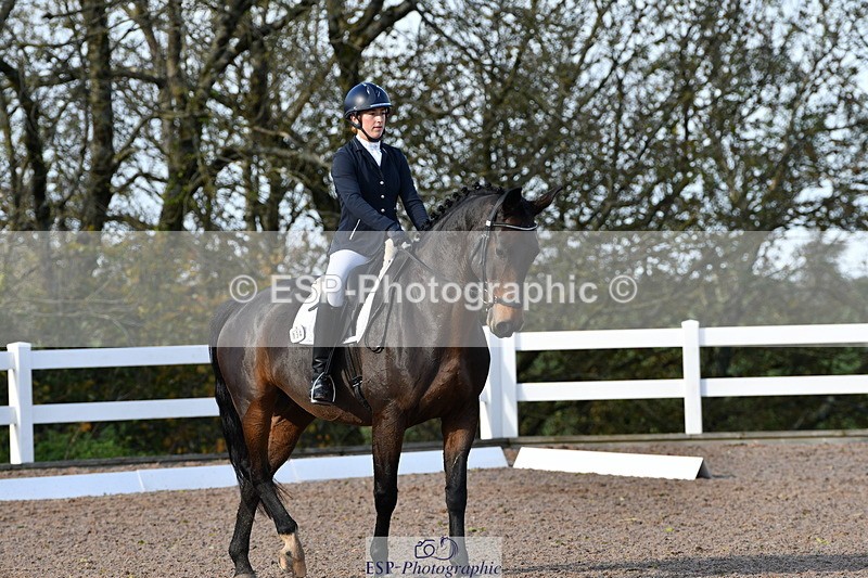 231104A-123712-00499 - Cls 12 Music Medium