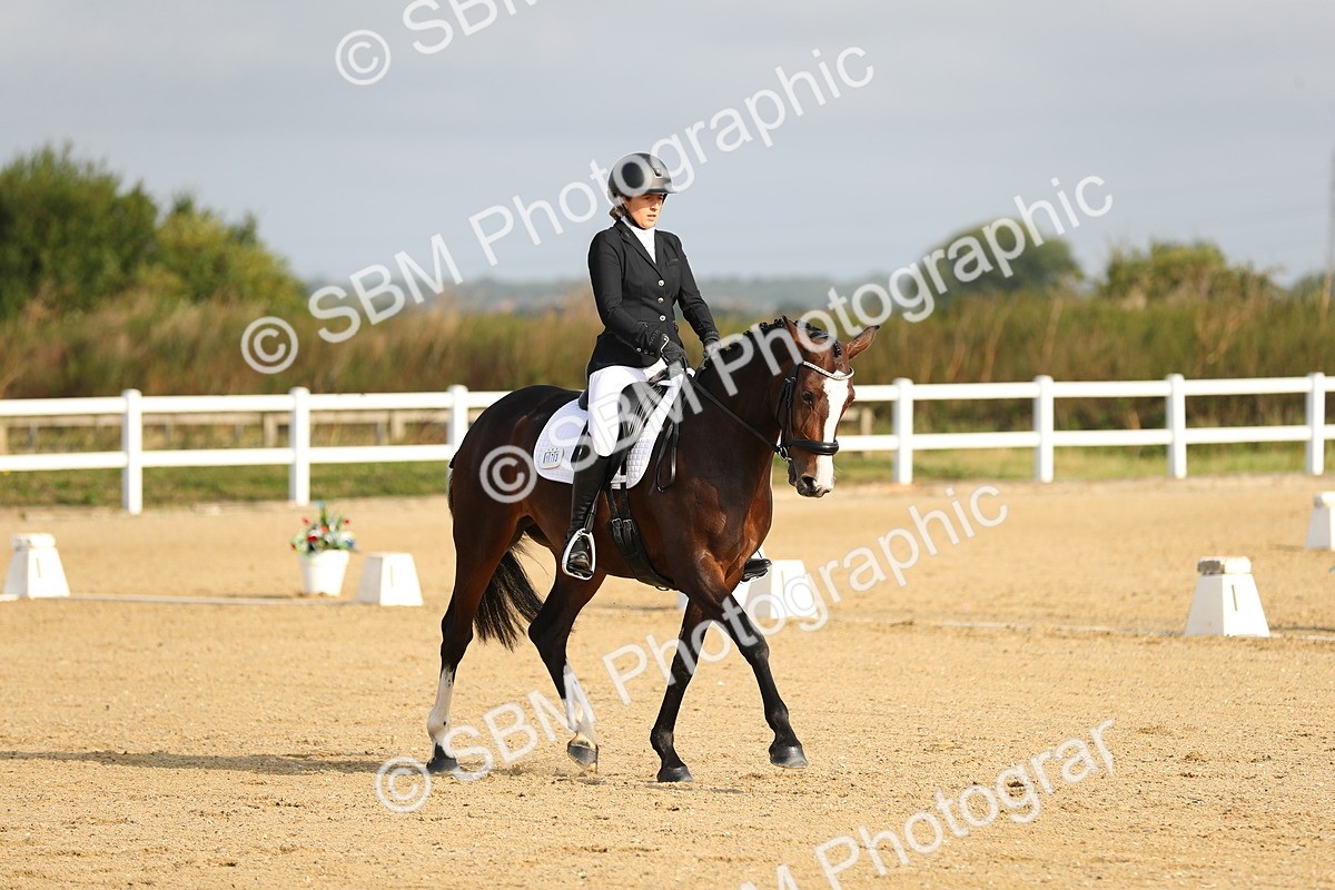 SBM_015027 - Class 13 - Novice 23 - 8,30-9.33