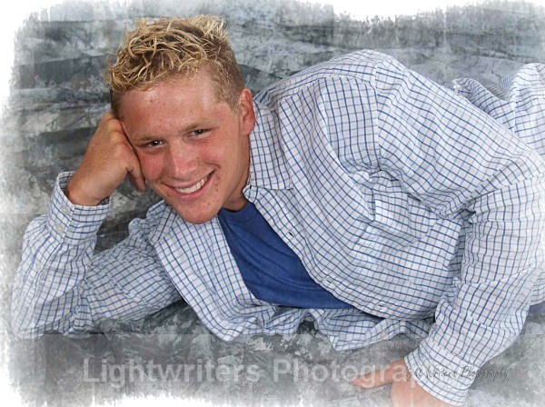 Senior_Portraits018 - HighSchoolSeniorSamples