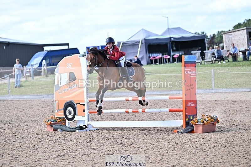 250627-171225-00882 - Cls 6 Stepping Stones 128cm and 138cm