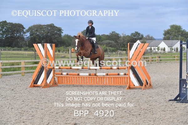 BPP_4920 - CLASS 4 Senior BritiNovice/ 90cm Open