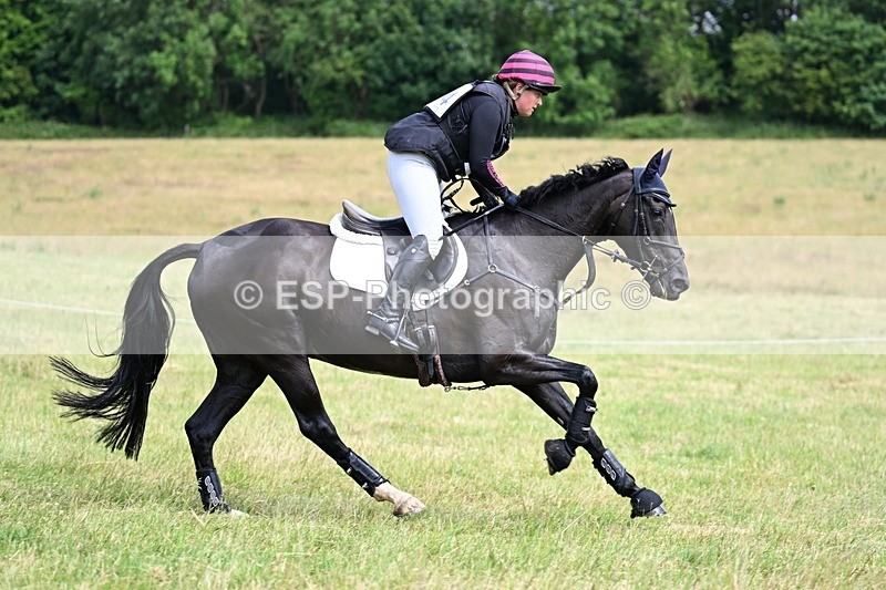 240630X-152419-10311 - 504-Lizzie_Luxton-ON_TOP_II