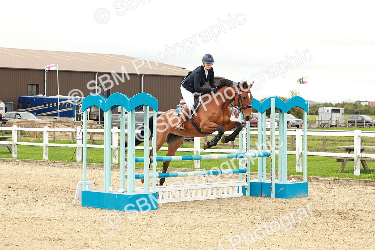 1I0A6855 - Class 2 - Senior British Novice