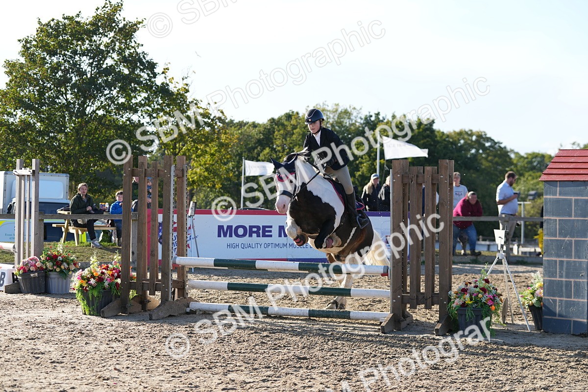 SBM_53668 - J8 - Junior Pony 65cm Championship
