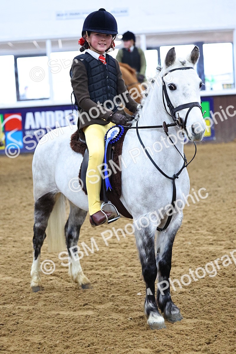 SBM_003195 - Class 35 - 60cm Training Stakes