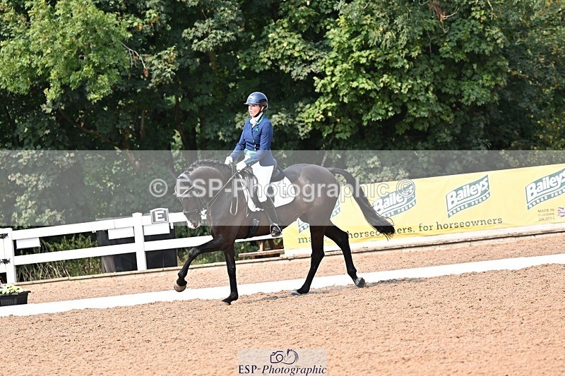 250816-144213-05449 - 144-Hayley.JamesKingstone-W