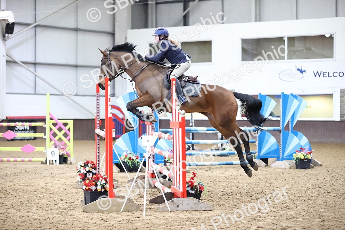 SBM_004712 - Class 16 - Senior Newcomers - 1.10m