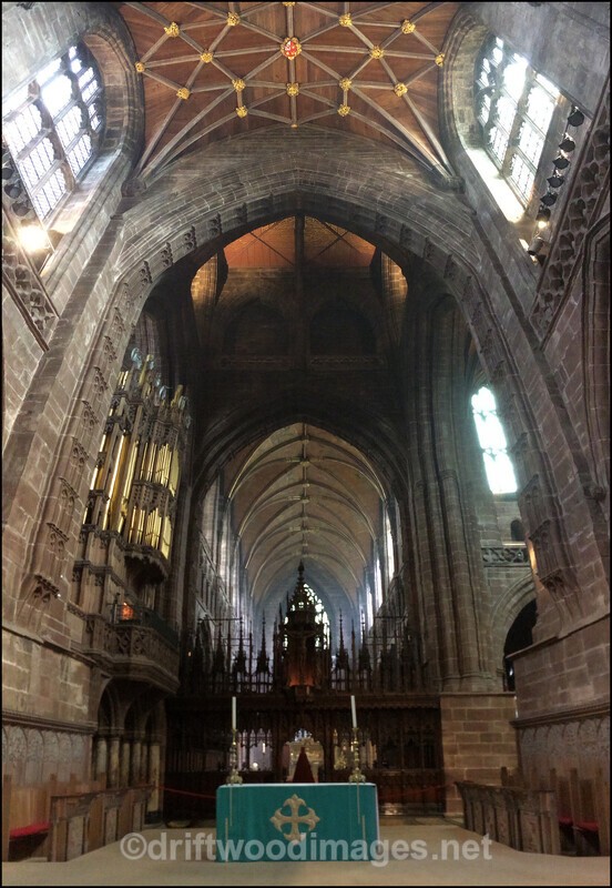 Cathedral altar and cross pano - Chester Cathedral
