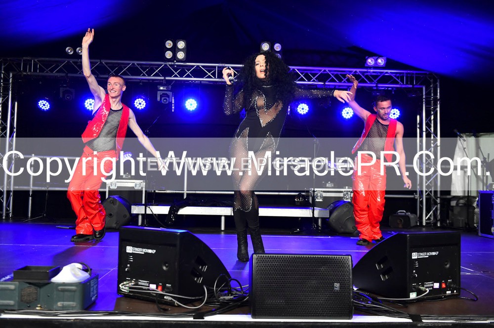 SH4_6703 - The Cher Experience