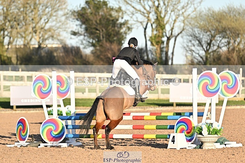 250401-182820-00680 - 80cm Classes