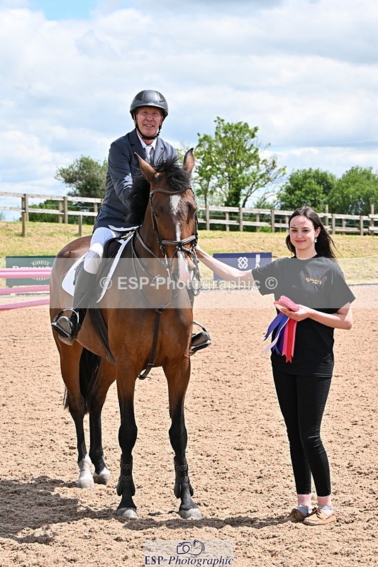 240608A-140354-02697 - Cls 4 Snr Newcomers and 1.10m Open