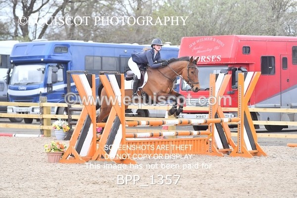 BPP_1357 - CLASS 15 SAT Senior BritiNovice/ 90cm Open