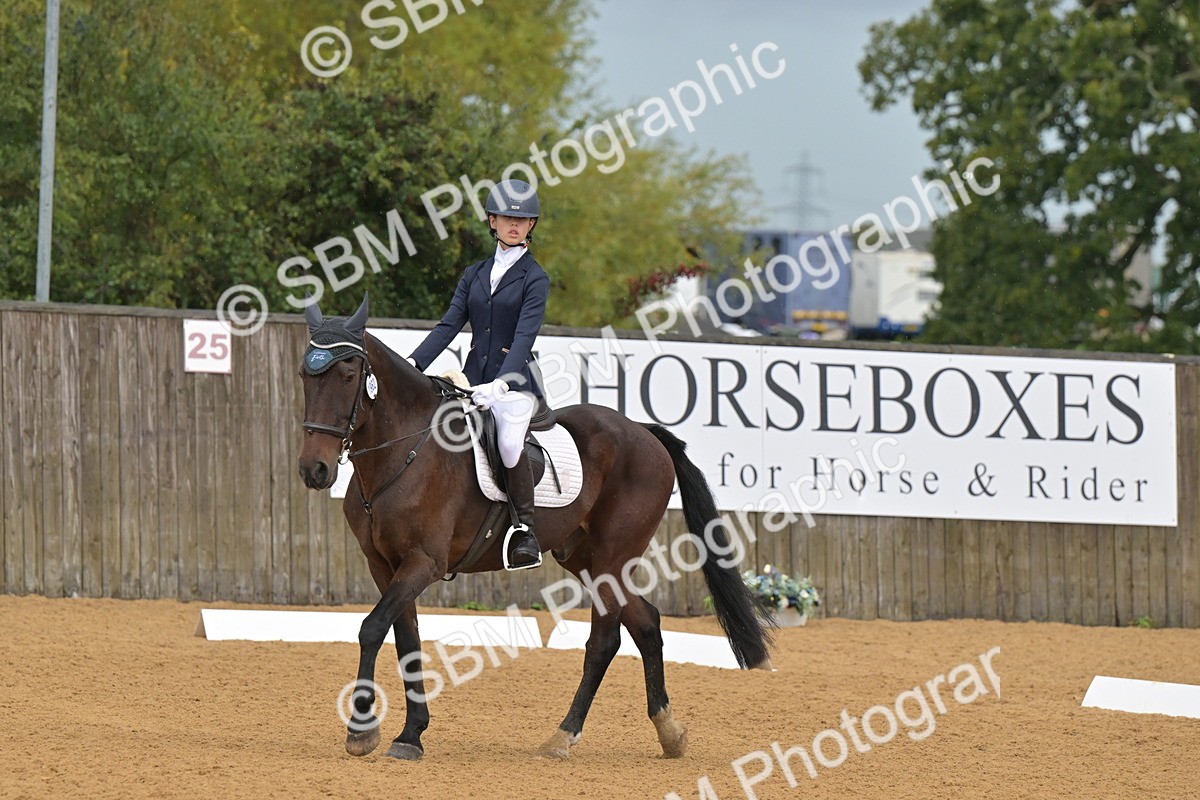 SBM_00474 - D2 - Small Tour Championship Intro 2