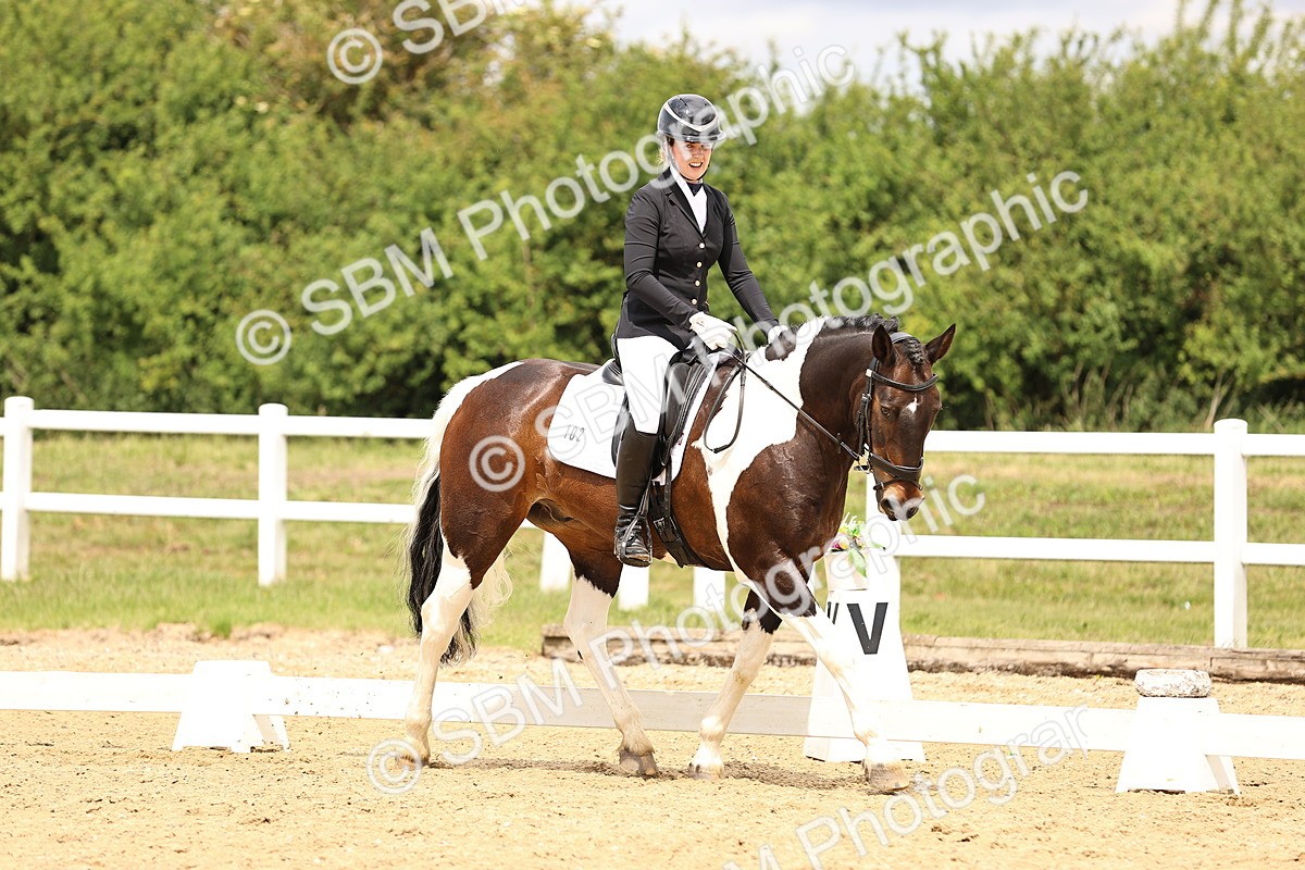 SBM_002955 - Class 2 - Novice 4 - 12.00-13.10