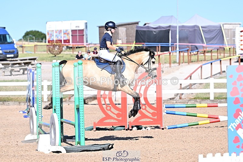 250708A-165124-00118 - 70cm Classes