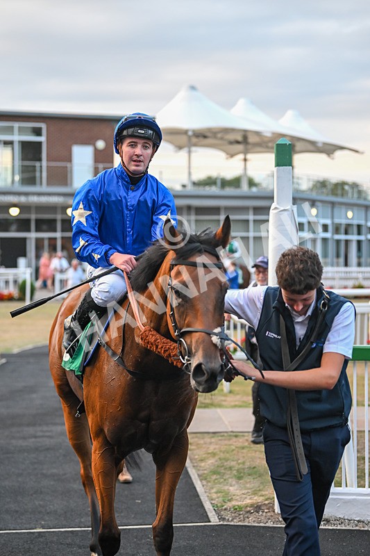 150825-Race 5-Jez Bomb-3082 - Race 5