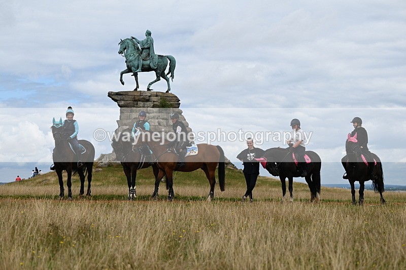 DSC_6711 - Time at Statue 12:45 to 13:15