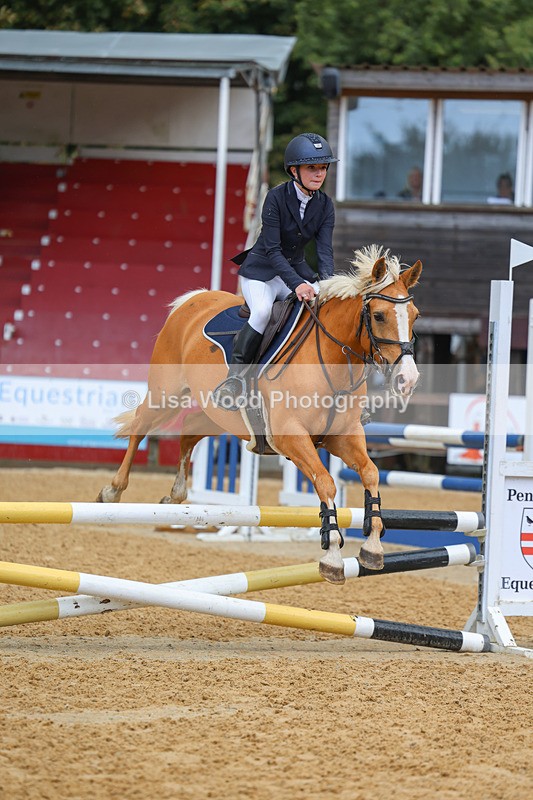 3E7A7696 - Class 2: 70cm Junior