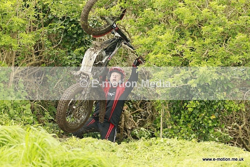 TR 060512-095 - Petit Bot - 06/05/12