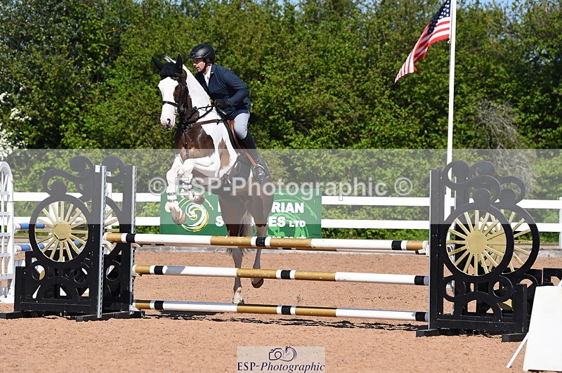 230526A-100724-01092 - Cls 8 British Novice & 90cm Open