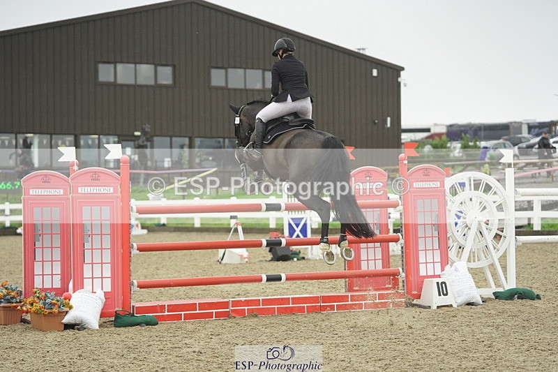 230722A-142008-09627 - Cls 23, 1 Star Gold 1.30m