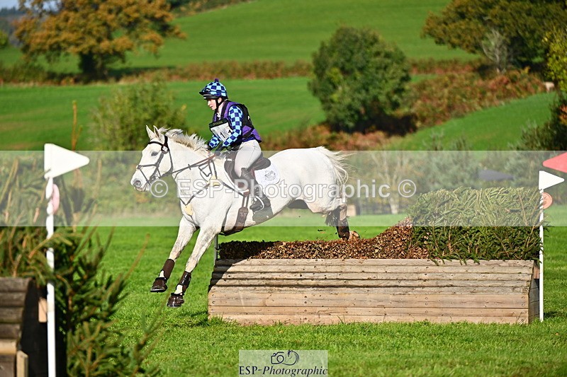 251025A-121149-19031 - F-411-Harriet.Constable