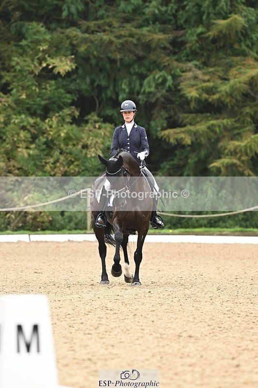 240811-110531-05402 - 226-Georgie.Nicholls-Woodcroft.Kika.Quina