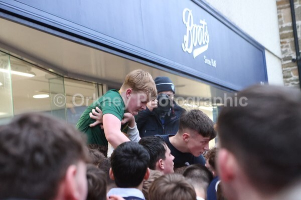 AA076130 - Christmas Boys Ba'