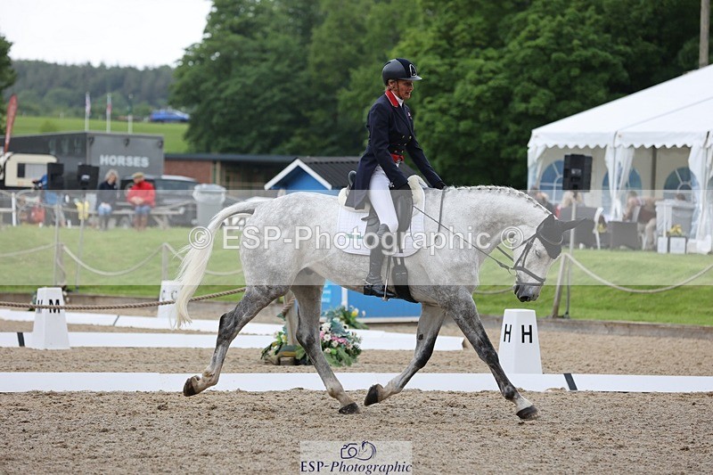 240523-094241-03195 - 208-KING_LOUIS-Mary_King