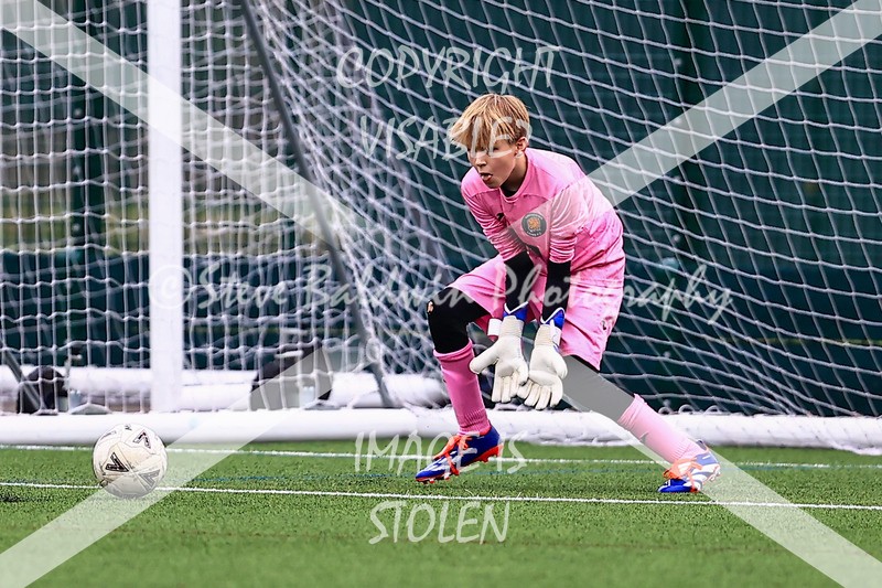 1DX30027 - 2025-10-12 FC Abbey Meads U14 Orange V Kingsdown Lions U14