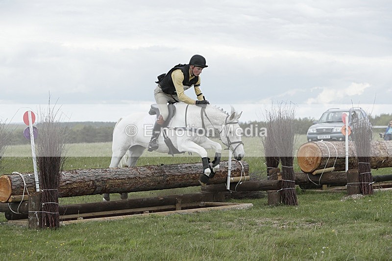 BVHT 140517  NXC -453 - Class 2 XC Novice 14/05/17