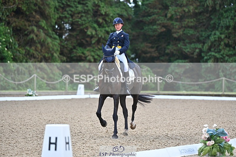 250523A-090702-05421 - D-452-Tiana.Coudray-COEUR.DE.L.ESPRIT.Z