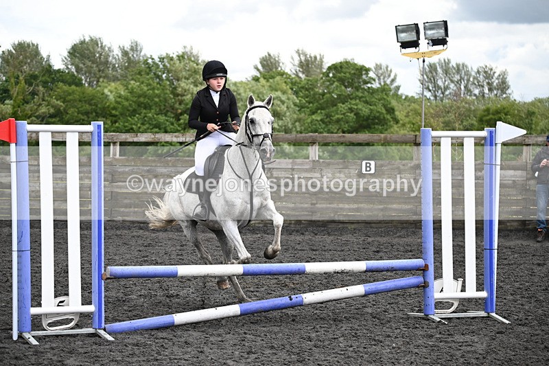 WJ6_0154 - Class 13 Novice 60cm