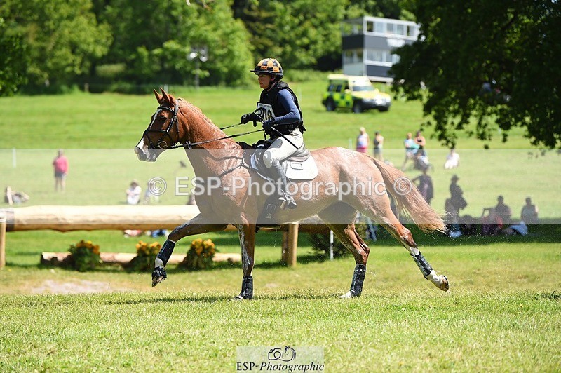 230527-112744-09167 - 308-NEFFECT_S-Kat_Raybould-XC