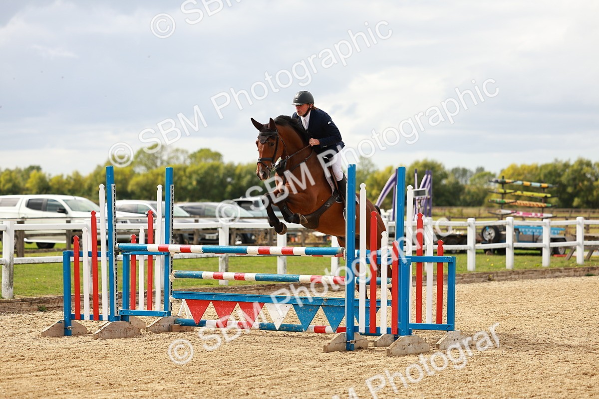 SBM_001349 - Class 4 - Senior Newcomers - 1.10m