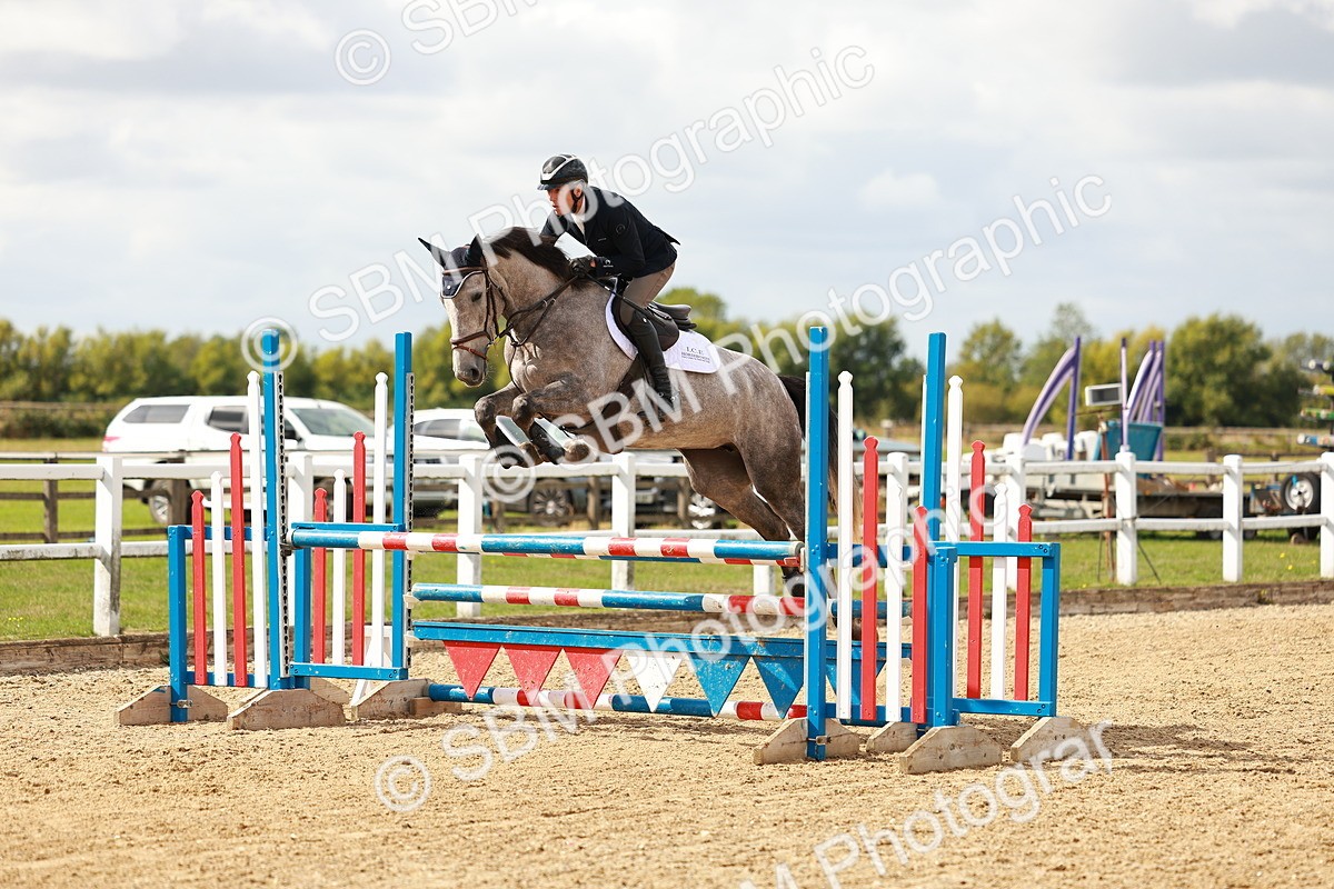 SBM_001040 - Class 3 - Senior Discovery - 1.00m