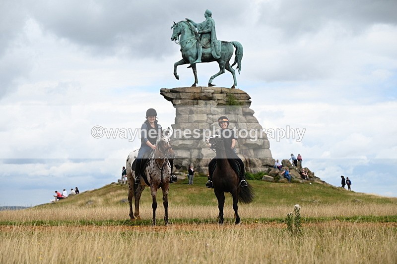 DSC_7181 - Time at Statue 12:45 to 13:15