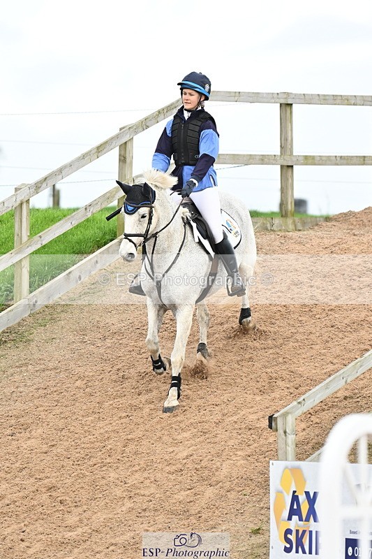 241110A-131942-00935 - 90cm Start to 14.00