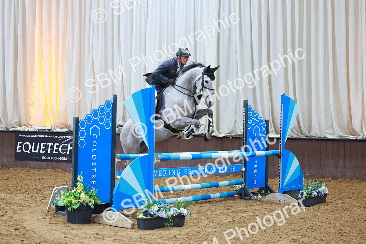 SBM_003072 - Class 9 - Senior Discovery - 1.00m