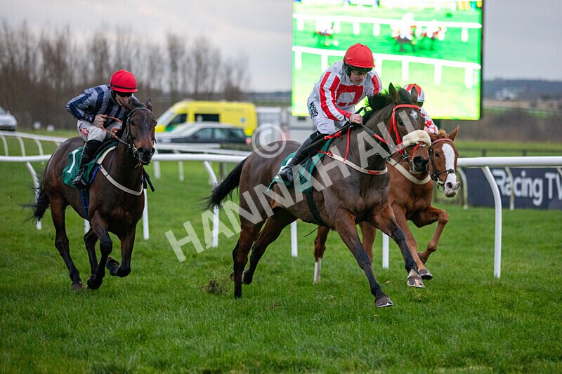 171224-Race 7-Moonbow-0423 - Race 7